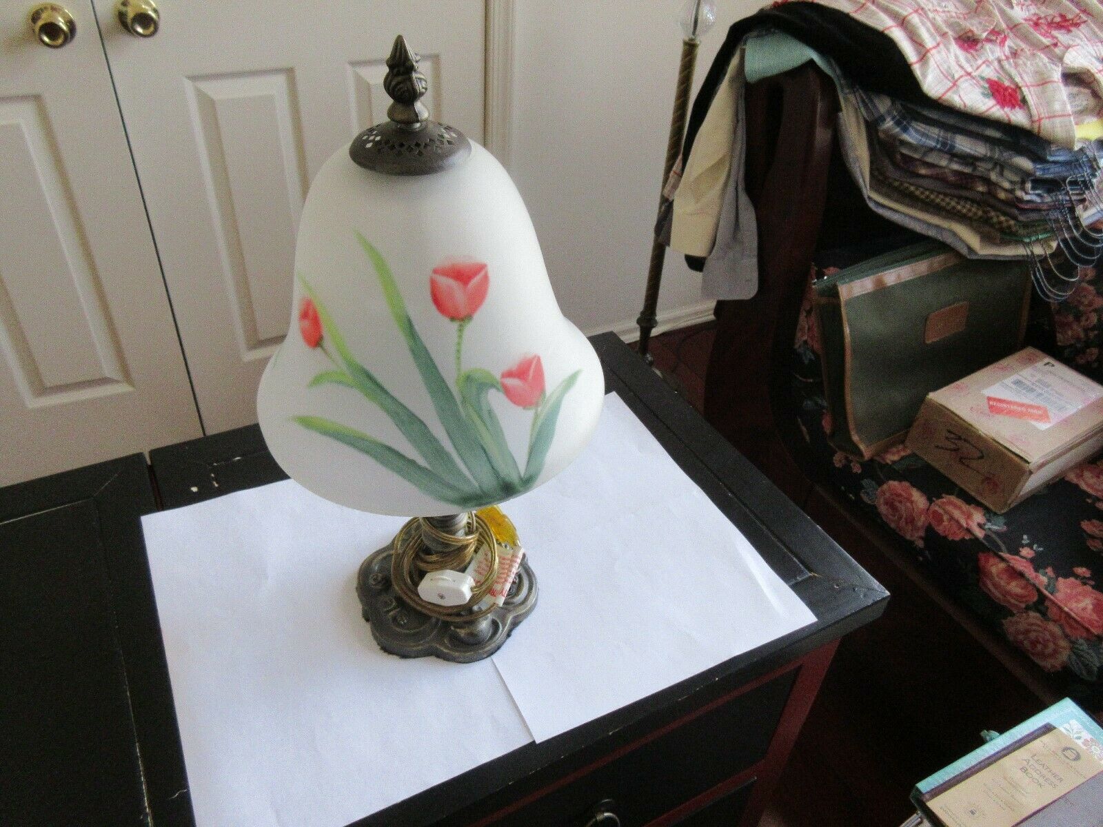 vintage rose table lamp