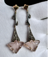 NATURAL ROSE QUARTZ CARVED LEAF DIAMOND 18K GOLD 925 SILVER VICTORIAN EA... - $389.50
