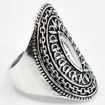 Bohemian Inspired Silver Tone Ornate Oval Horse Bit Links Statement Ring image 4
