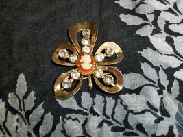 Vintage cameo brooch pendant1 thumb200