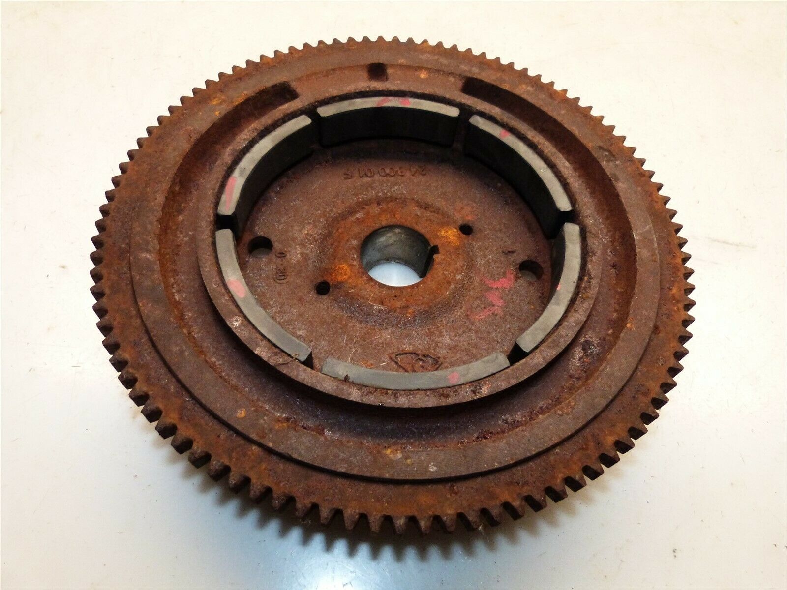 Gravely ZT1740 ZeroTurn Mower Kohler SV530 17hp Engine Flywheel