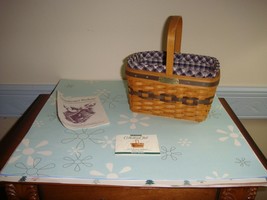 Longaberger 1996 Collectors Club Miniature Market Basket - $39.99