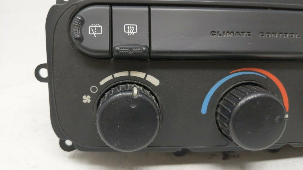 20042007 Dodge Caravan Ac Heater Climate Control 05134625aa 50437 A