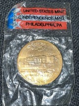 1969 UNITED STATES MINT INDEPENDENCE MALL PHILADELPHIA, PHILADELPHIA  ME... - $3.99