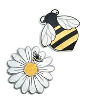 Bee Daisy Stepping Stone or Wall Plaques Set of 2 - 10.6" Garden Fence Bumblebee