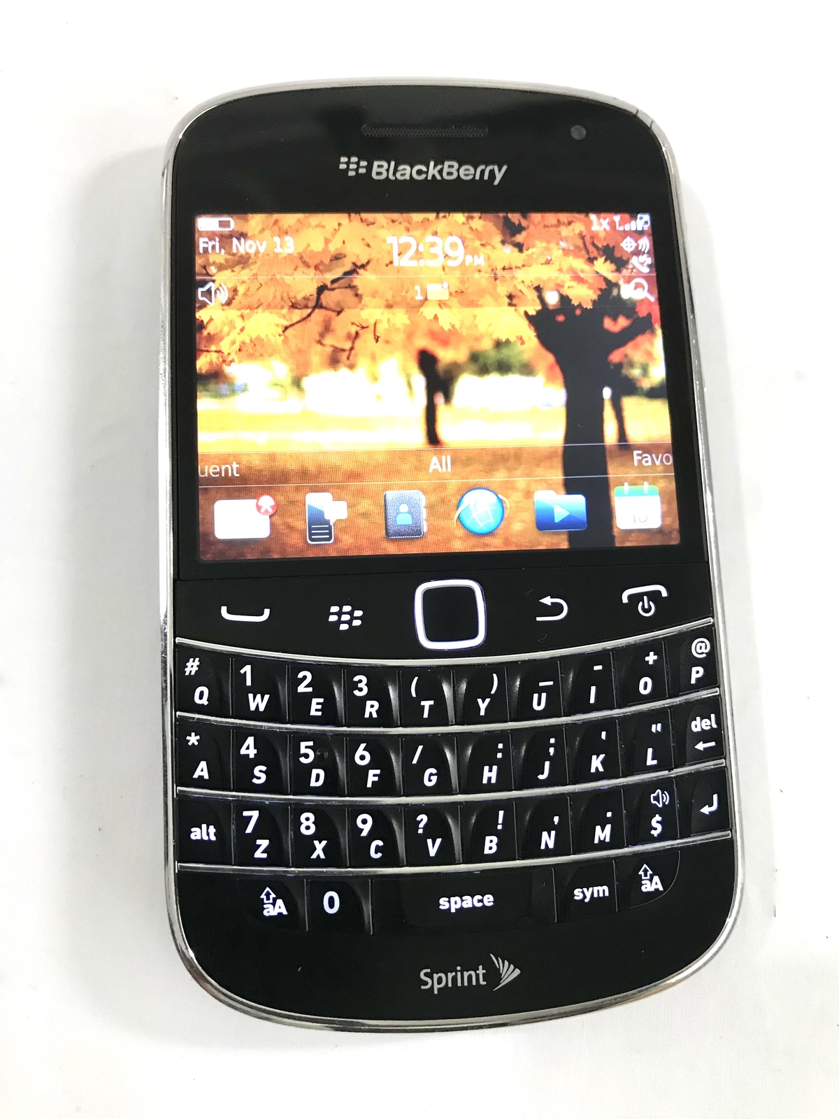 Blackberry bold 9930 обзор