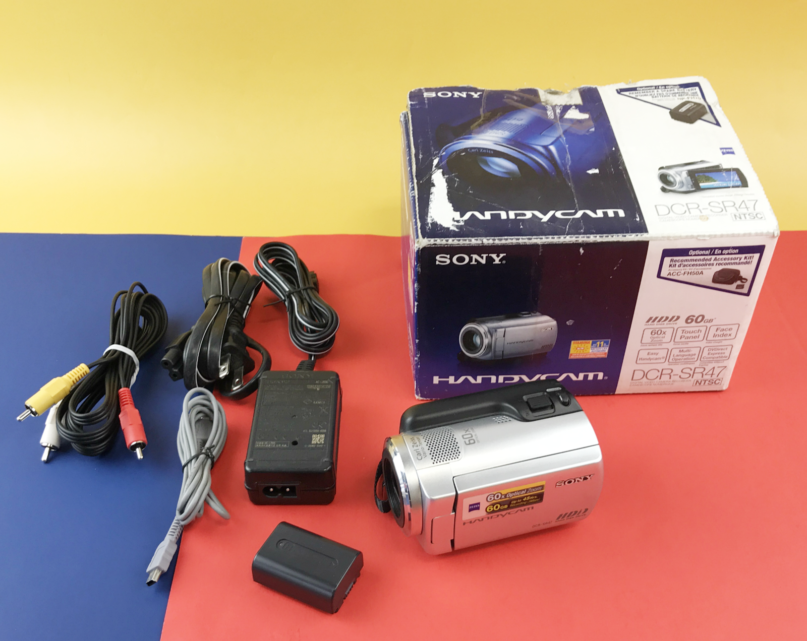Sony Handycam DCRSR47 Camcorder 60GB HDD 60X Optical Zoom Digital Video Camera Camcorders