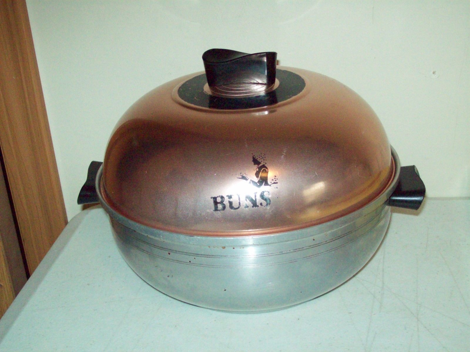 vintage Bun Warmer Serving oven American made West Bend Other