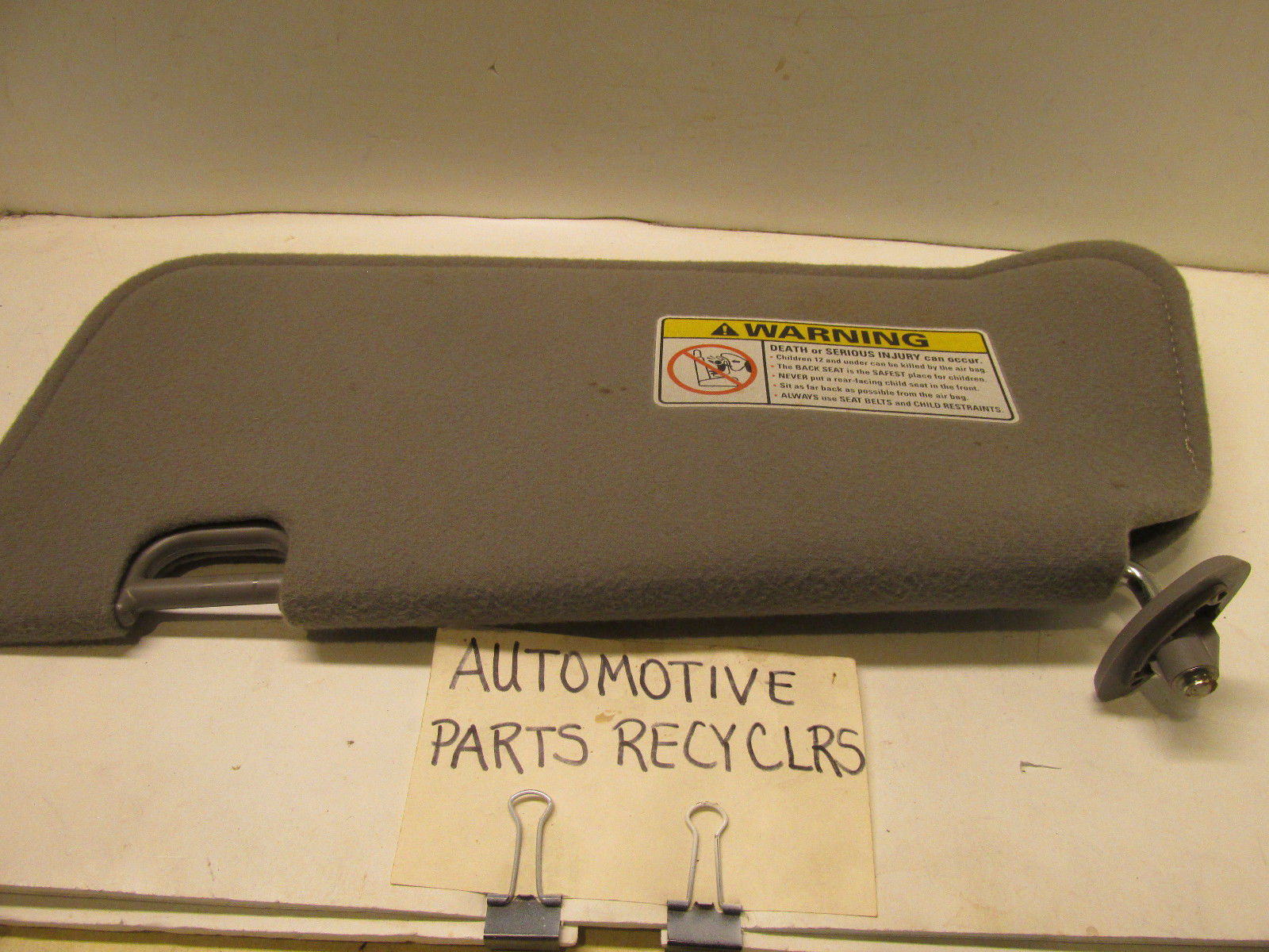 Ford Escape Sun Visor Sunvisor RH Passenger Side Grey Sun Visors