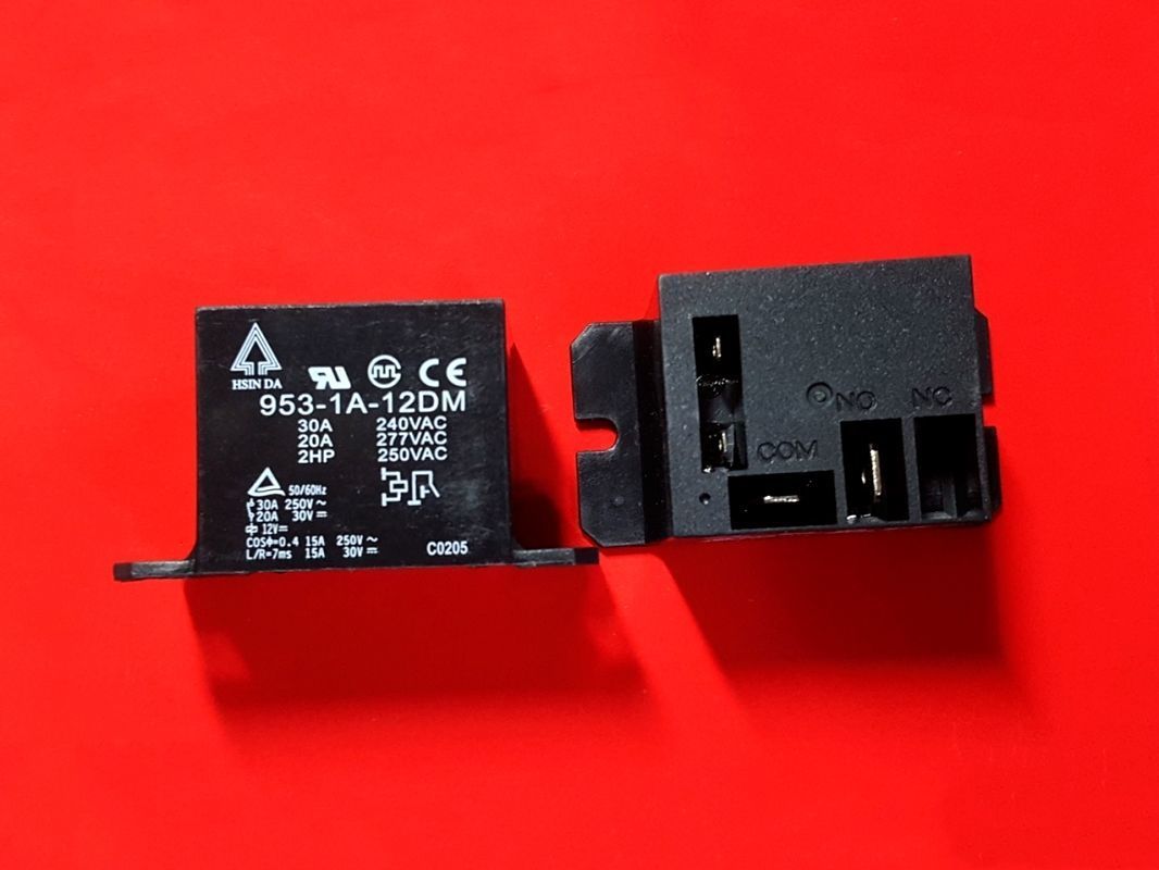 Lot De 10 Relais 953-1A-12DG-2 12V DC Ou 953-1A-24DG-2 24V DC - 5 Broches 30A 220VAC - Puissant Et Fiable