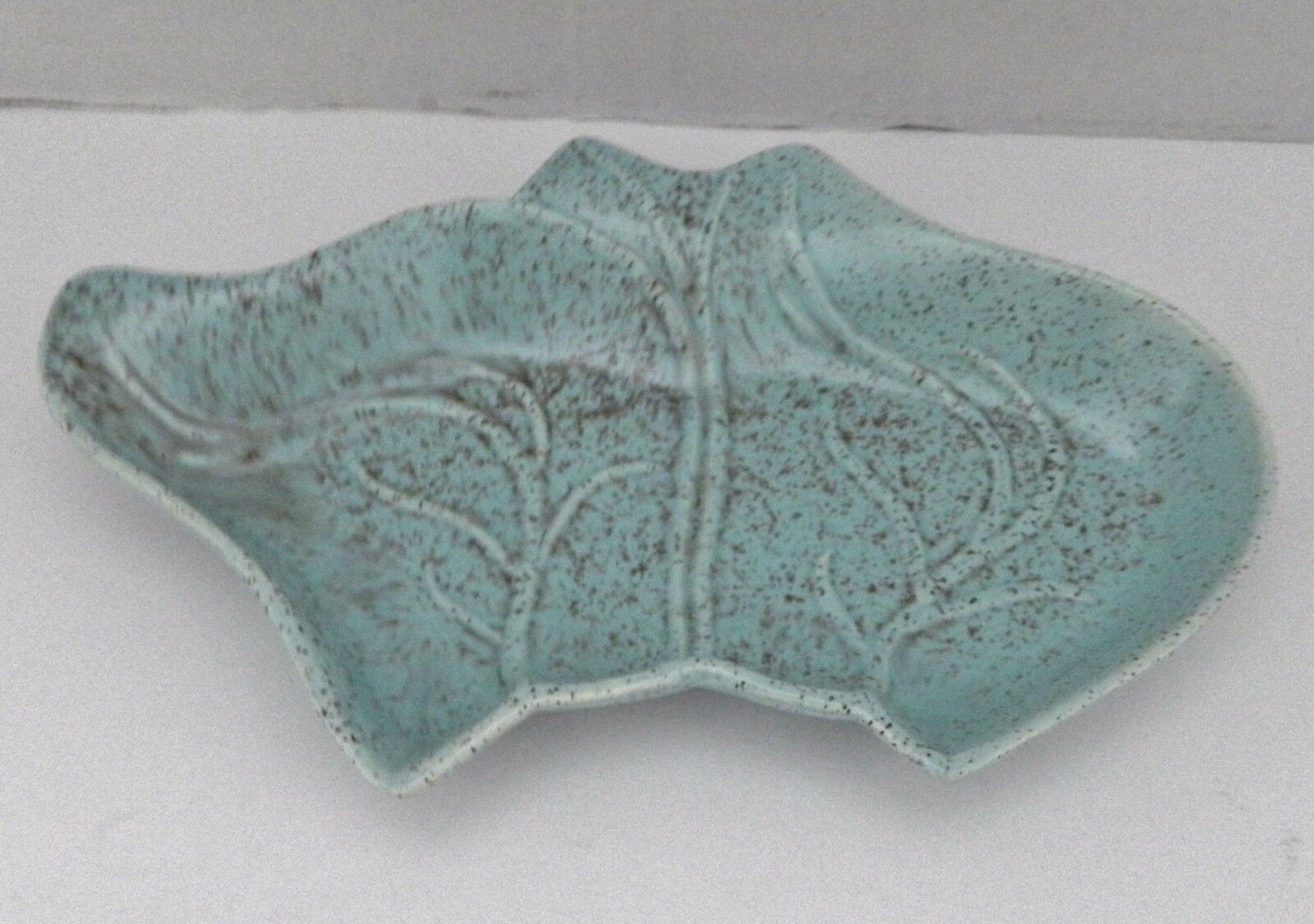 california pottery leaf dish