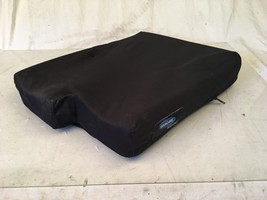 S l1600 thumb200