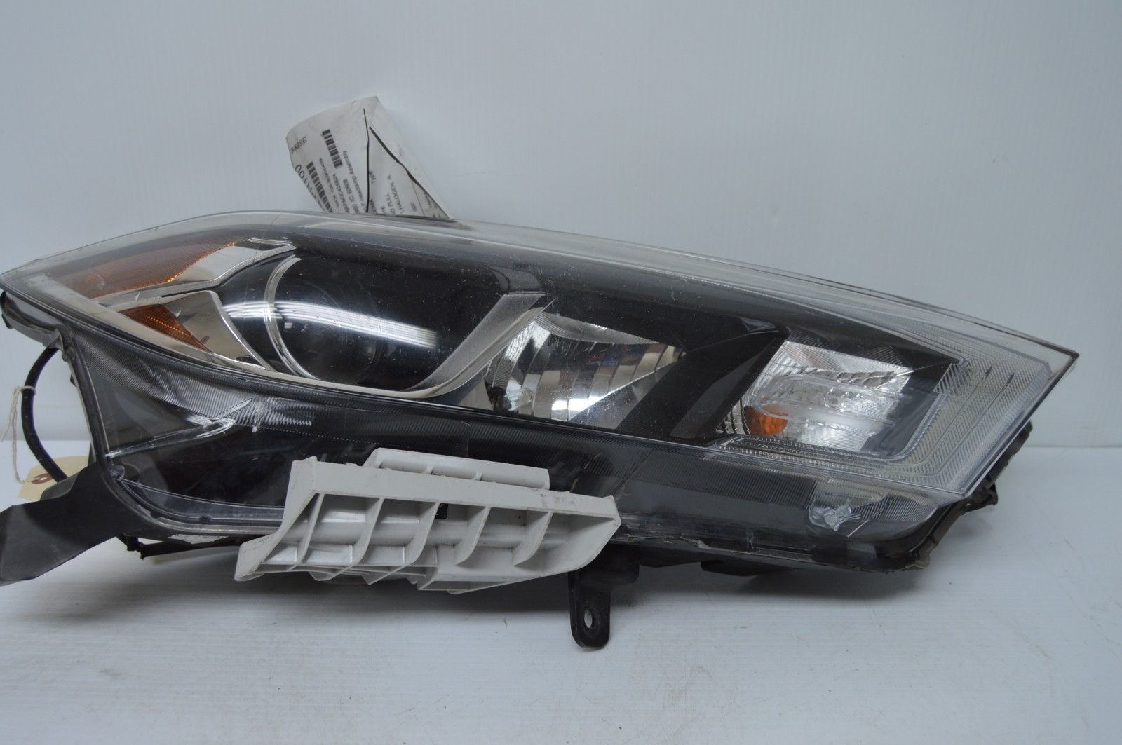 2016 2018 NISSAN MAXIMA RIGHT HEADLIGHT HEADLAMP ASSEMBLY OEM HL11