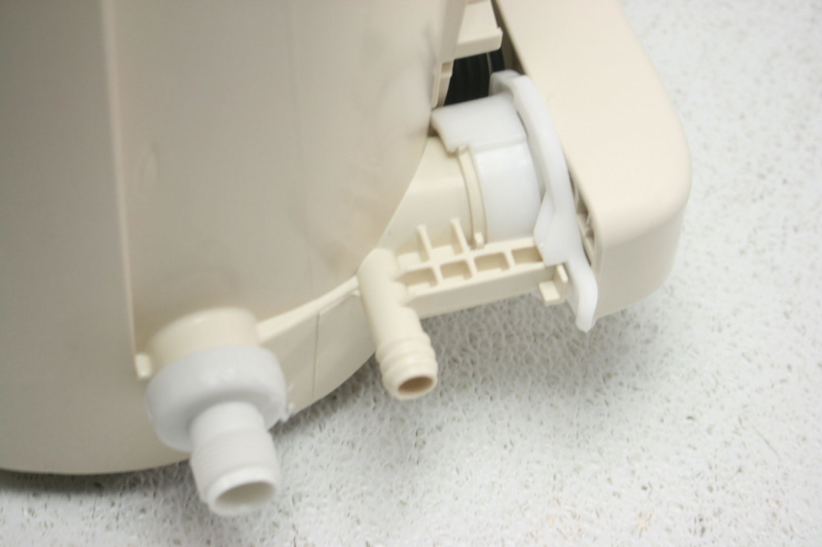 THETFORD 42138 STYLE 2 TOILET BASE ONLY Cover is not included Fits Many