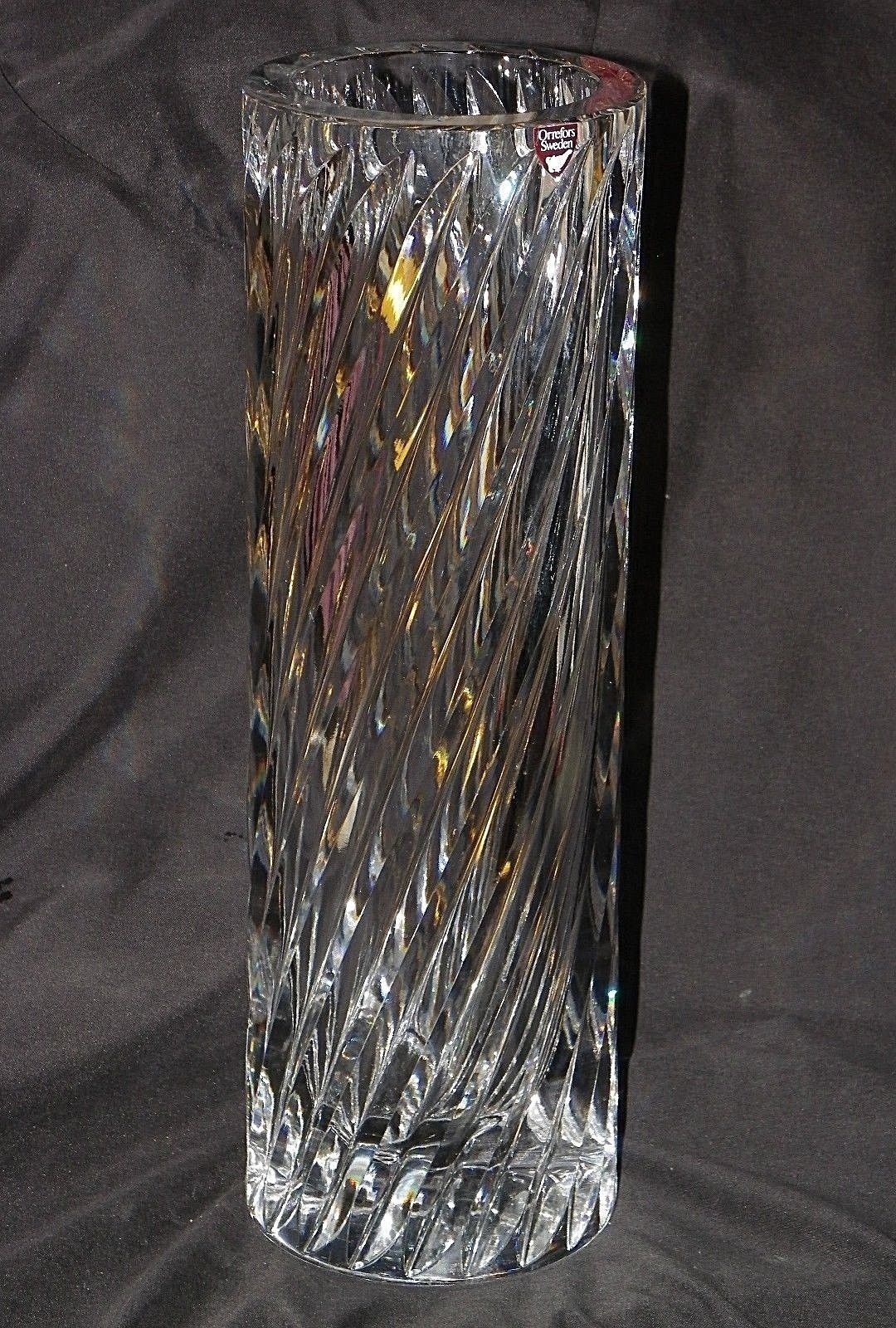 Svaneholm by ORREFORS Spiral Cut Glass Vase 10" - $69.29