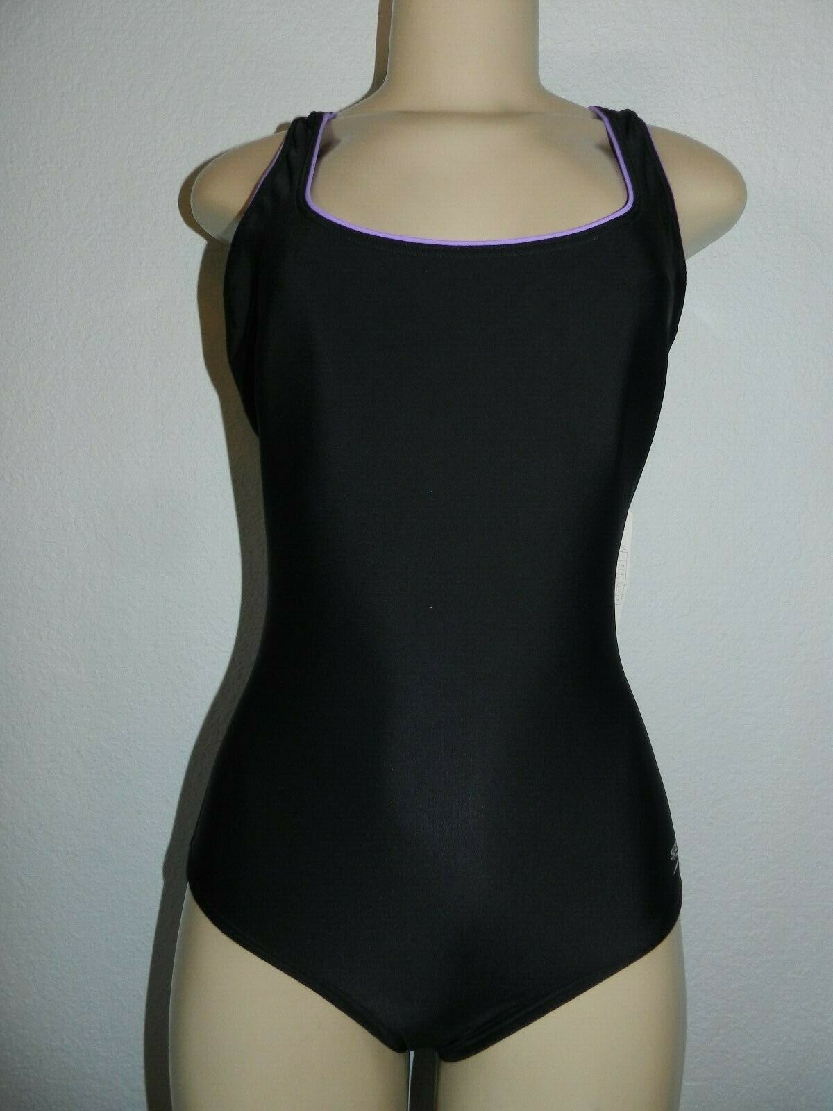 Speedo Ultraback Racerback Swimsuit Womens 8 Shelf Bra Blackpurple New Swimwear