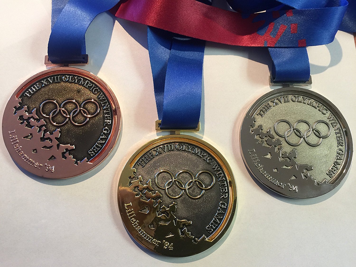 1994 Lillehammer Norway Olympics Olympic Souvenir Set Gold Silver 