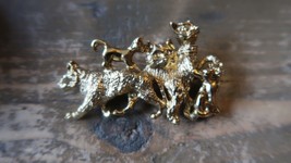 Vintage 1928 Cats and Dogs Gold Tone Brooch 6cm - $29.69