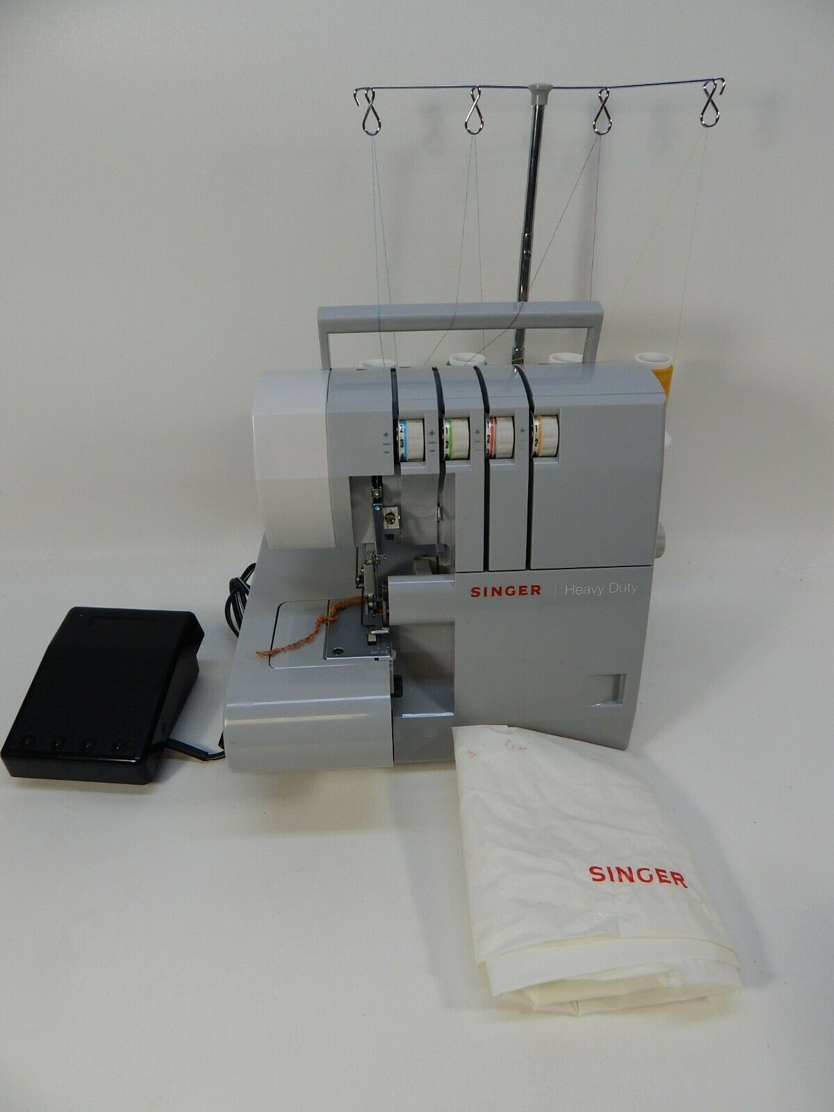 Singer 14HD854 Heavy Duty Overlock Serger Sewing Machine w Foot Pedal