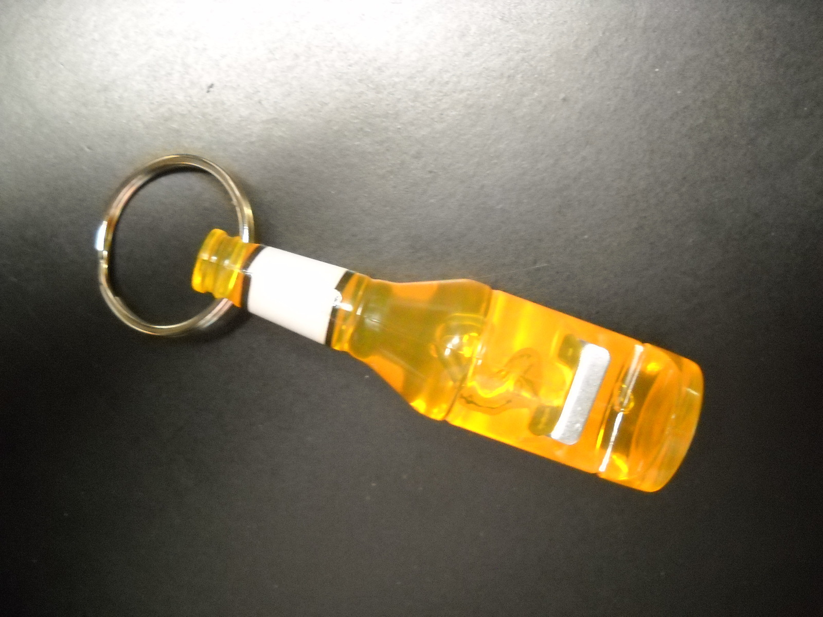 Miller Genuine Draft Key Chain Bottle Opener 64 Calorie Light Beer Amber Bottle Modern (1970Now)