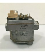 Carrier Bryant Payne Gas Valve 301273-702 Robertshaw 646A-X used #G229 - $56.10