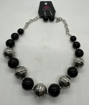 Paparazzi Necklace & Earrings Set Silver Tone W/ Black Spherical Beads NWT - $12.86