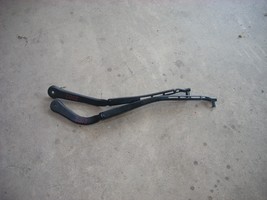 2009 BMW 328I PAIR OF WINDSHIELD WIPER ARMS  image 2