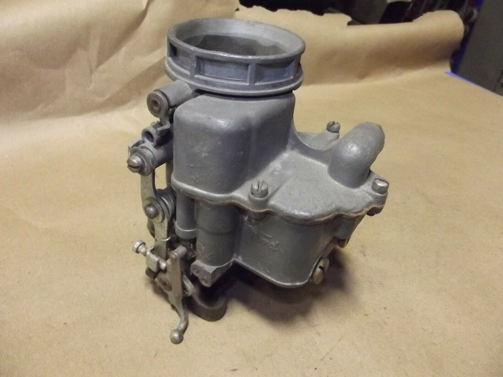 Ford 94 2129 CARBURETOR FORD FLATHEAD V8 Hot Rod Rat Rod Racing