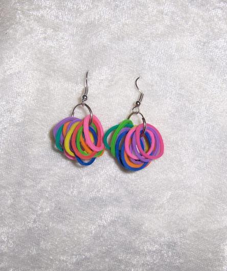 Loop Band Earrings Perfect gift for your little Loom Band Bracelet ...