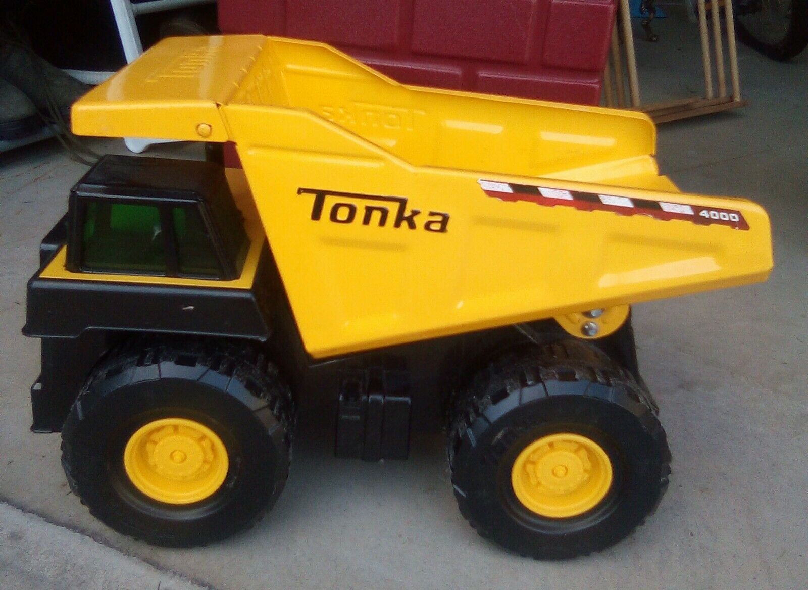 tonka 4000 dump truck