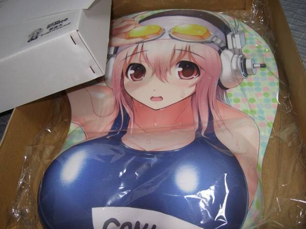 life size super sonico
