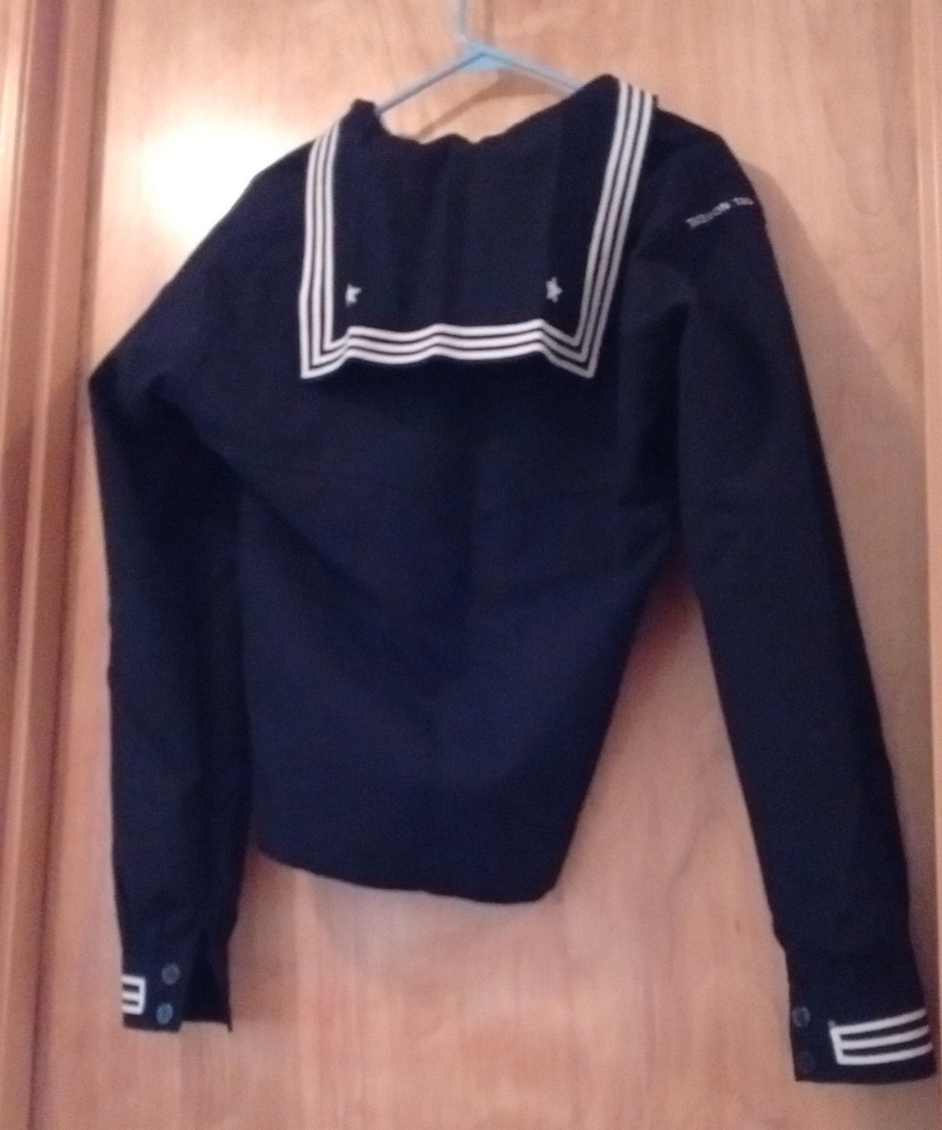 US Navy Men's dress blue uniform 40L/31L cracker jacks AT3 vintage 1980