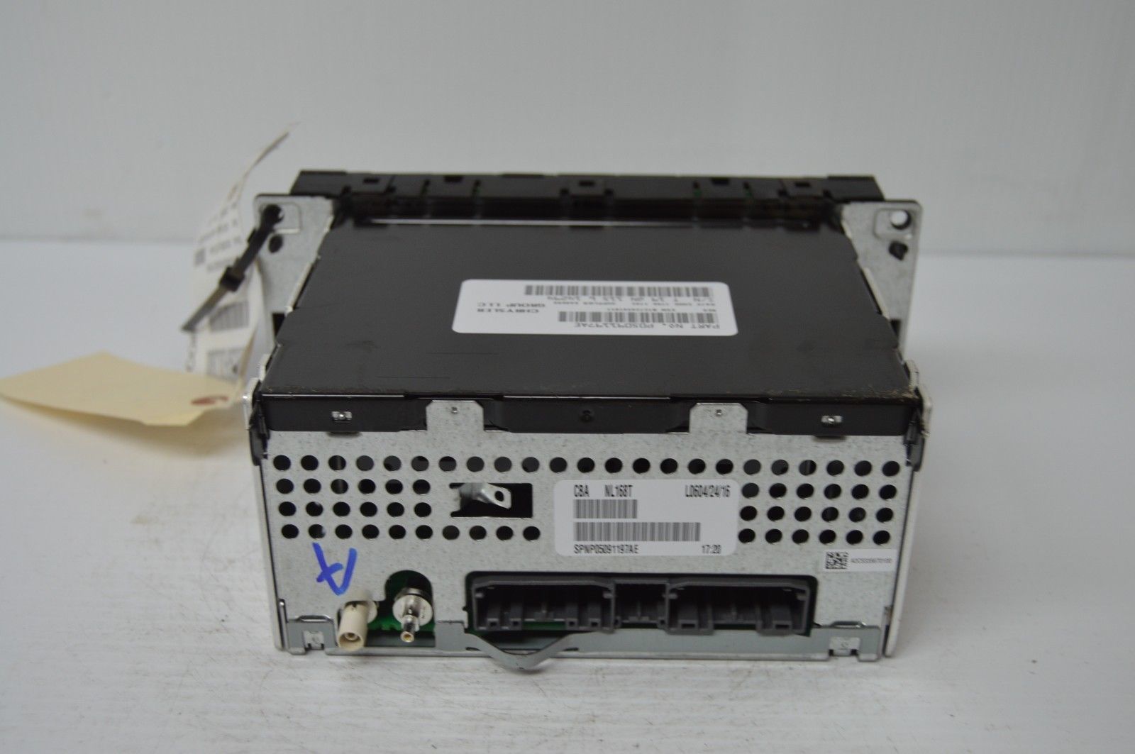 2016 JEEP COMPASS RADIO CD PLAYER OEM RADIO P05091197AE TESTED K26013