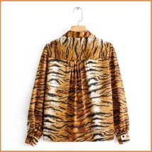 Casual Lapel Collar Long Sleeve Front Button Down Tiger Striped Cotton Shirt image 2