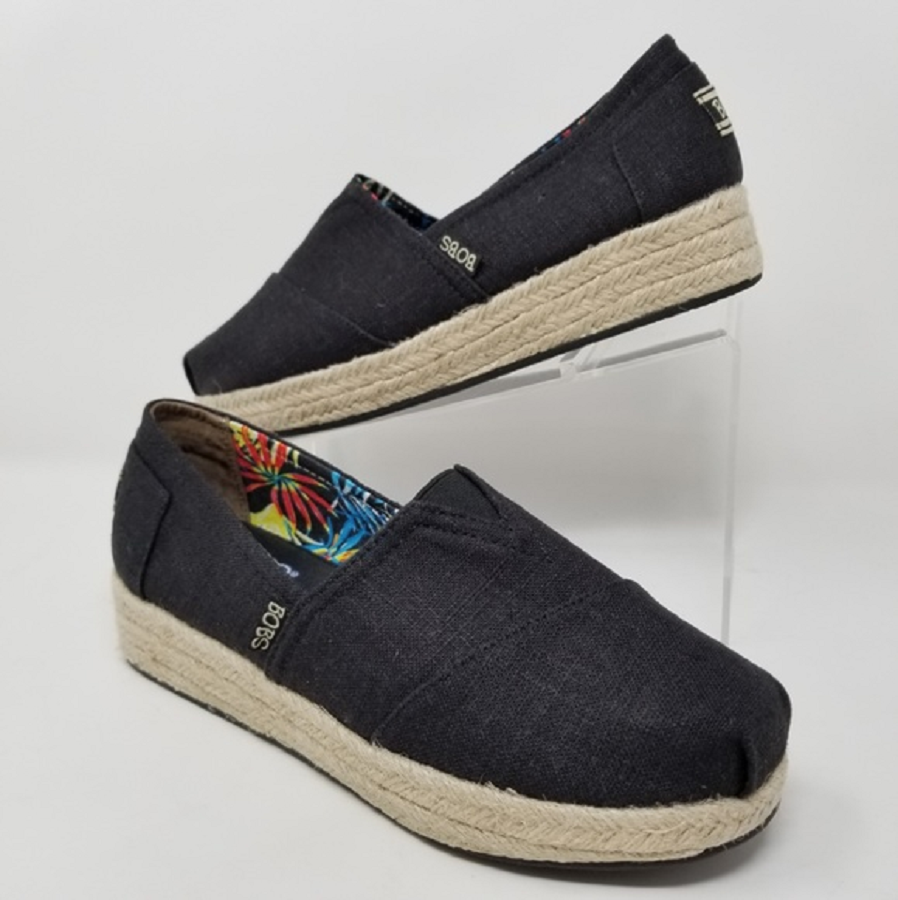 BOBS from SKECHERS Highlights - High Jinx, Women's Slip on Shoe Black 8.5 - Flats & Oxfords