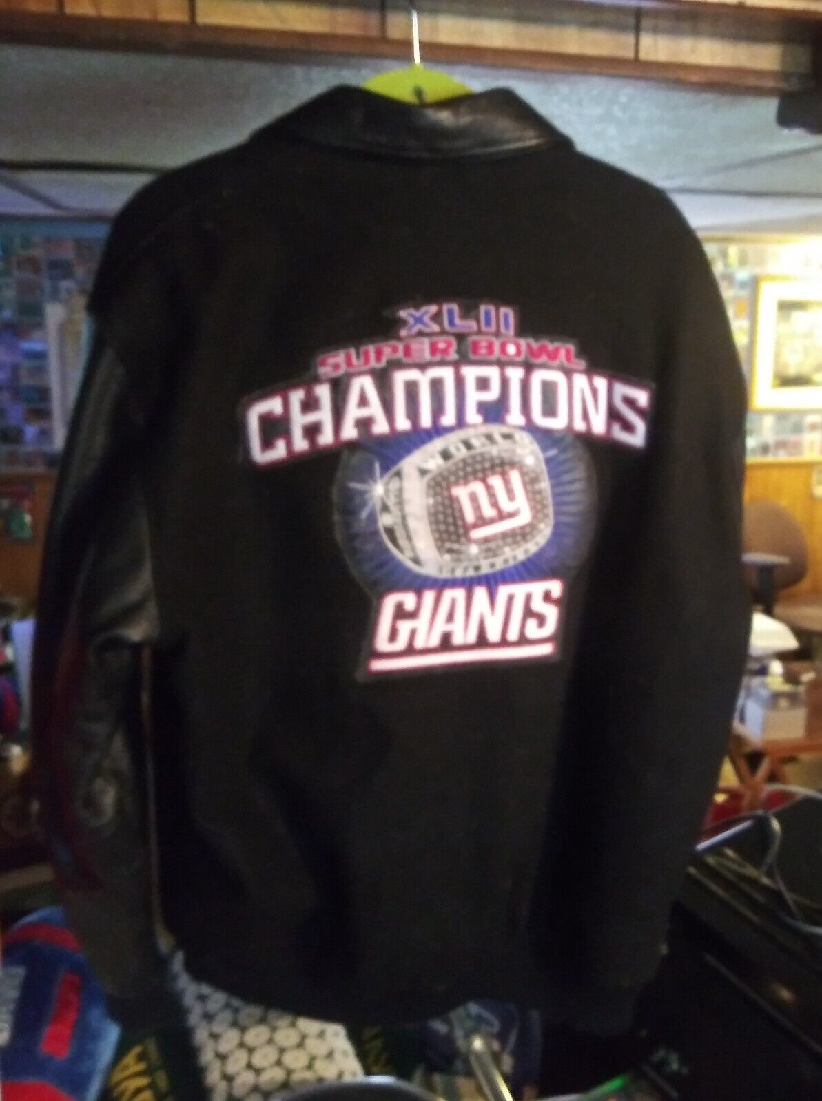 NFL Mens 4X Super Bowl Champions NY Giants Varsity Jacket, Blue, Large