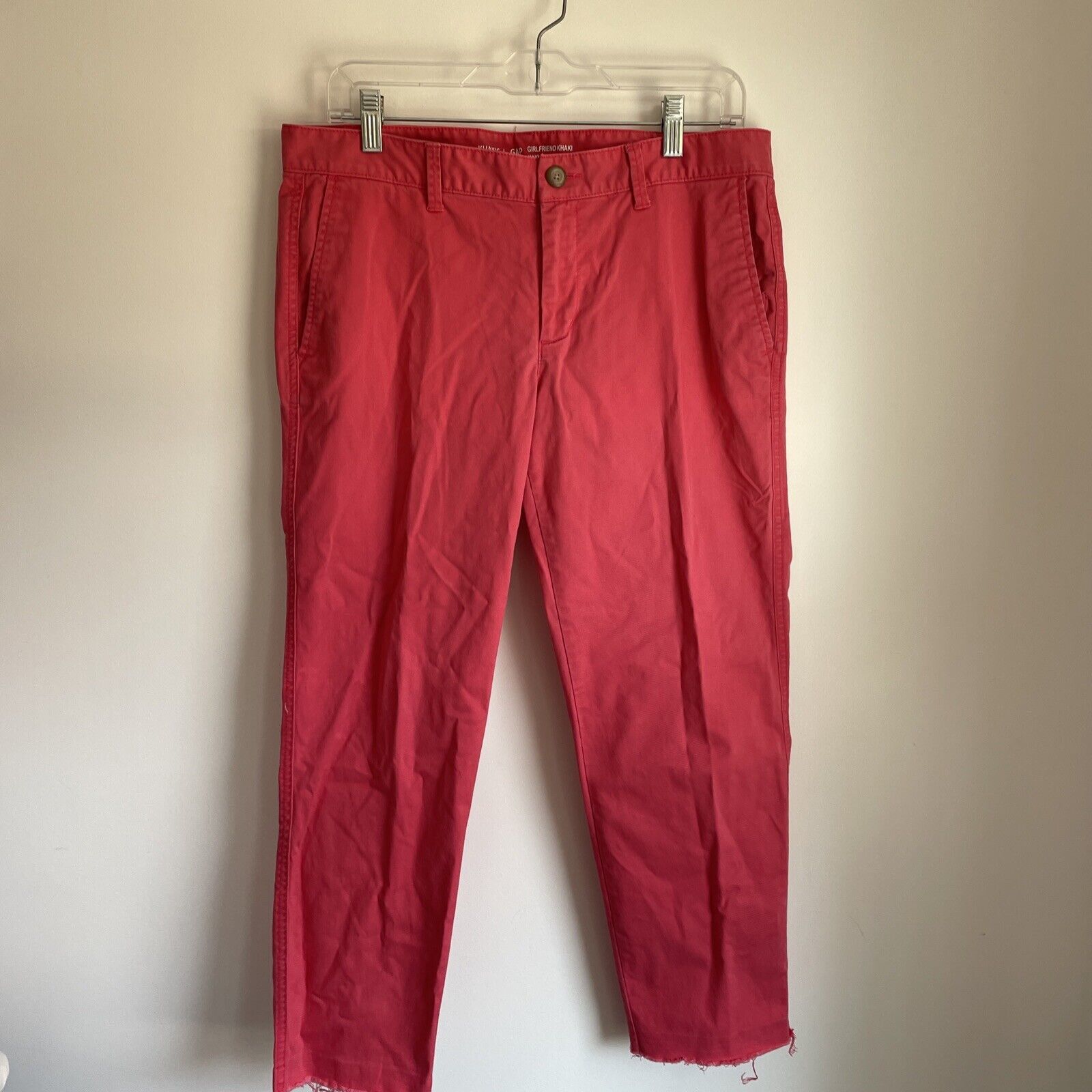 Primary image for Gap Girlfriend Khaki Womens 6 Pink Stretch Capri Cropped Pants