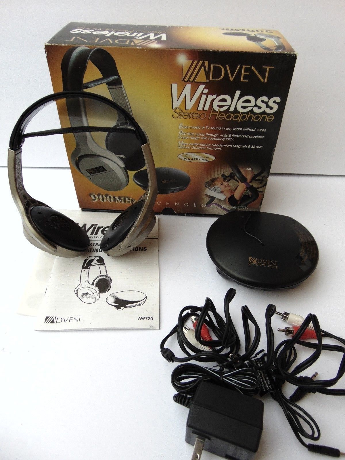 Vintage Advent Wireless Stereo Headphones 900Mhz 300ft Range AW720