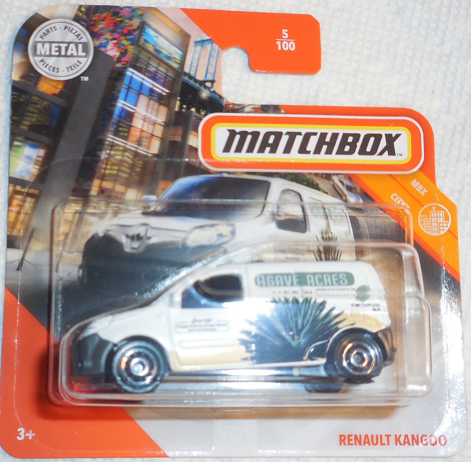 Matchbox 2020 Renault Kangoo #5/100 GKM35 Mint Car On Sealed Card