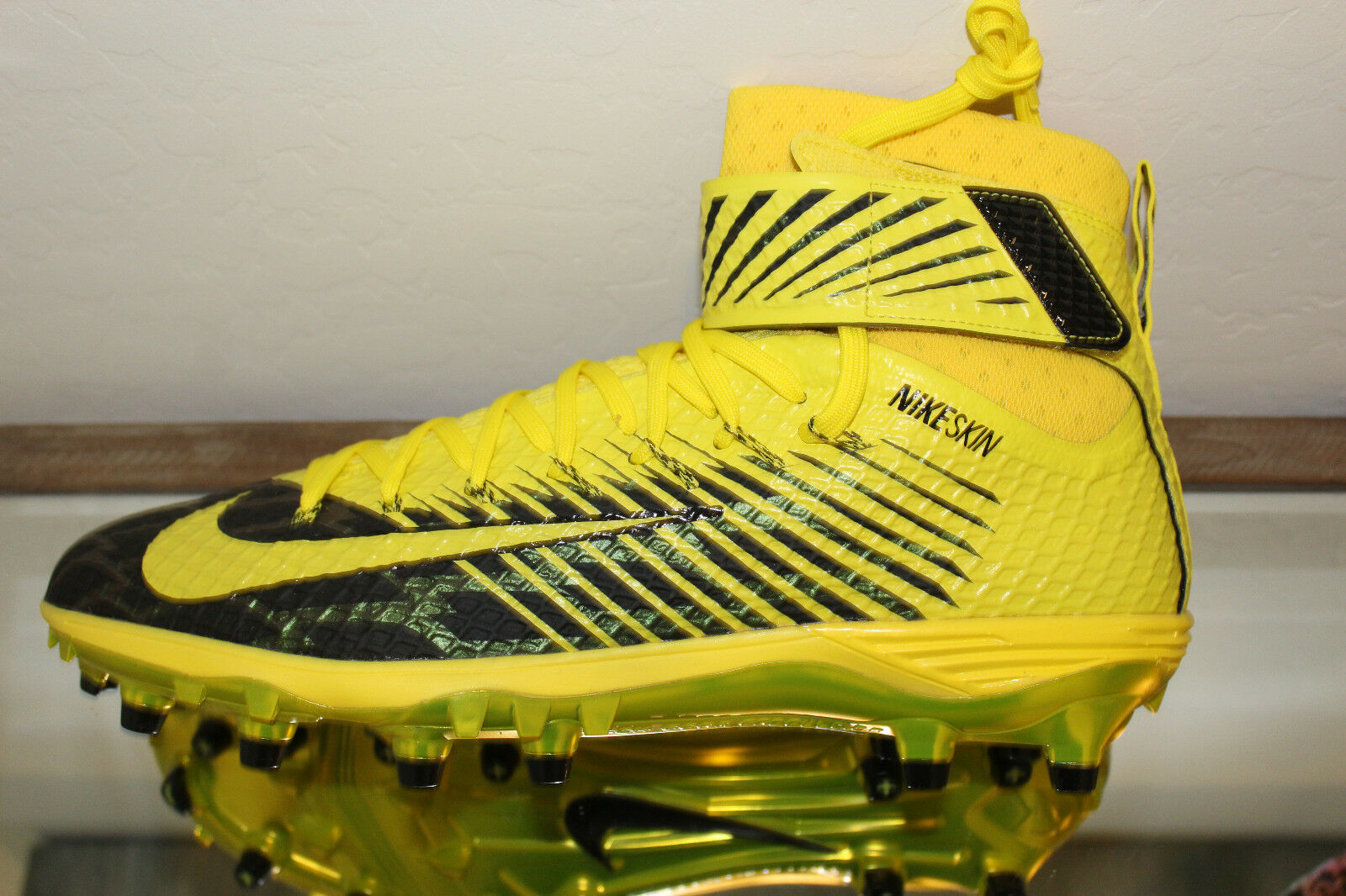 nike lunarbeast elite