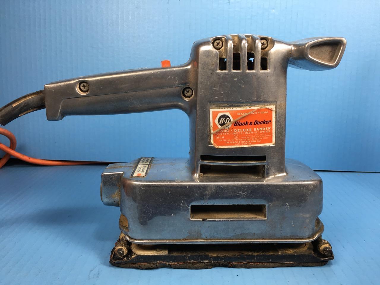 Vintage Black & Decker Aluminum U240 DUAL ACTION Electric Sander