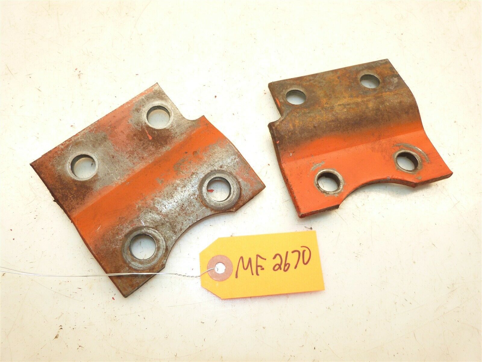 Massey Ferguson Mf 1650 Mf 1450 Tractor Transaxle Mount Brackets Everything Else 2441