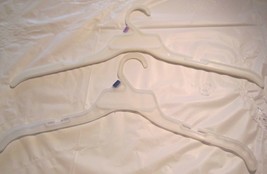 Hangers Clear 1000 Pieces  9c ea for Shirts 2 styles Chicago Local Pick ... - $89.50