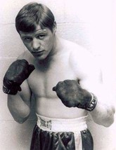 Christy Elliott 8X10 Photo Boxing Picture Irish Champion - $3.95