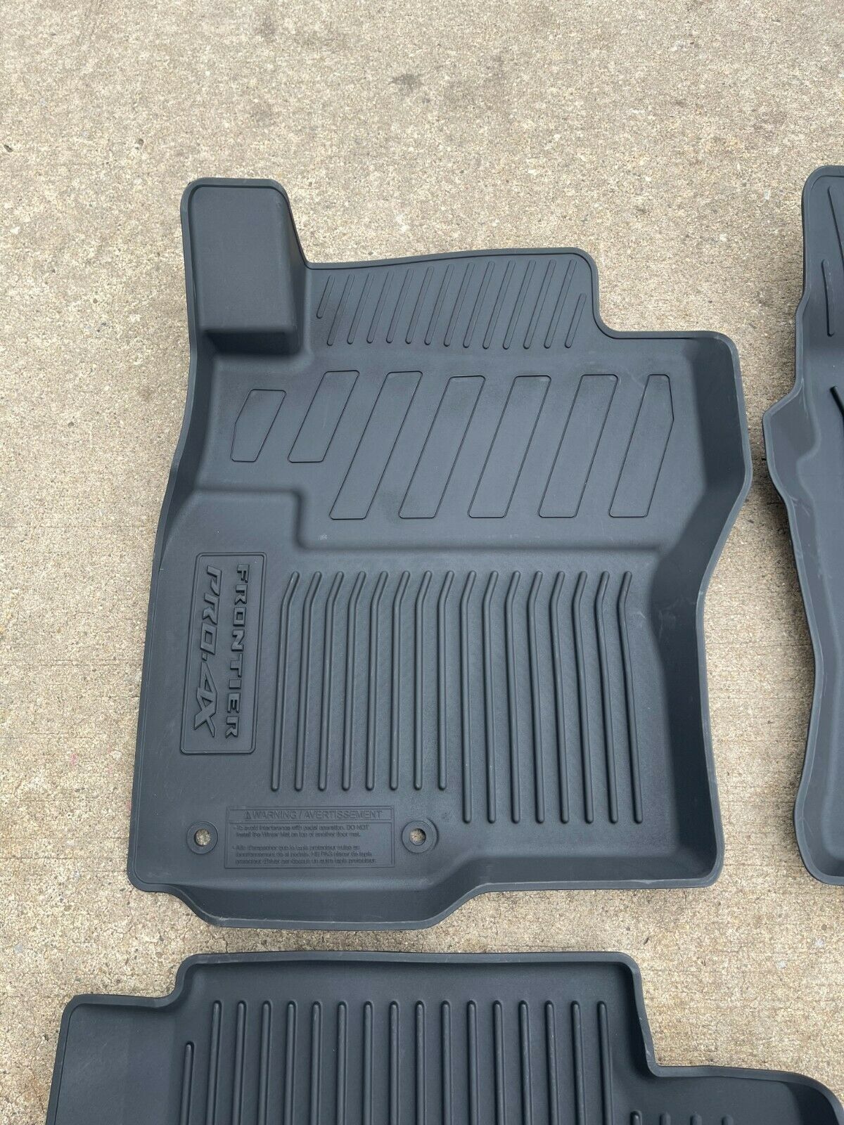 NEW OEM 20222023 NISSAN FRONTIER MOLDED HIGH WALL FLOOR MATS CREW