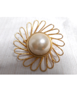 Gold Tone Textured Round Circular Open Loop Brooch w Large Faux Pearl In... - $19.79