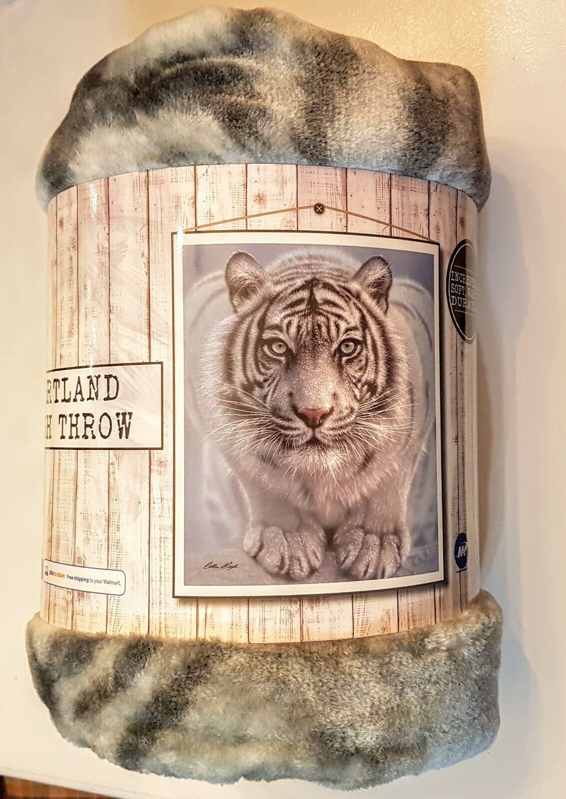 NEW Heartland Plush Throw Blanket Siberian Tiger Collin Bogle Artist