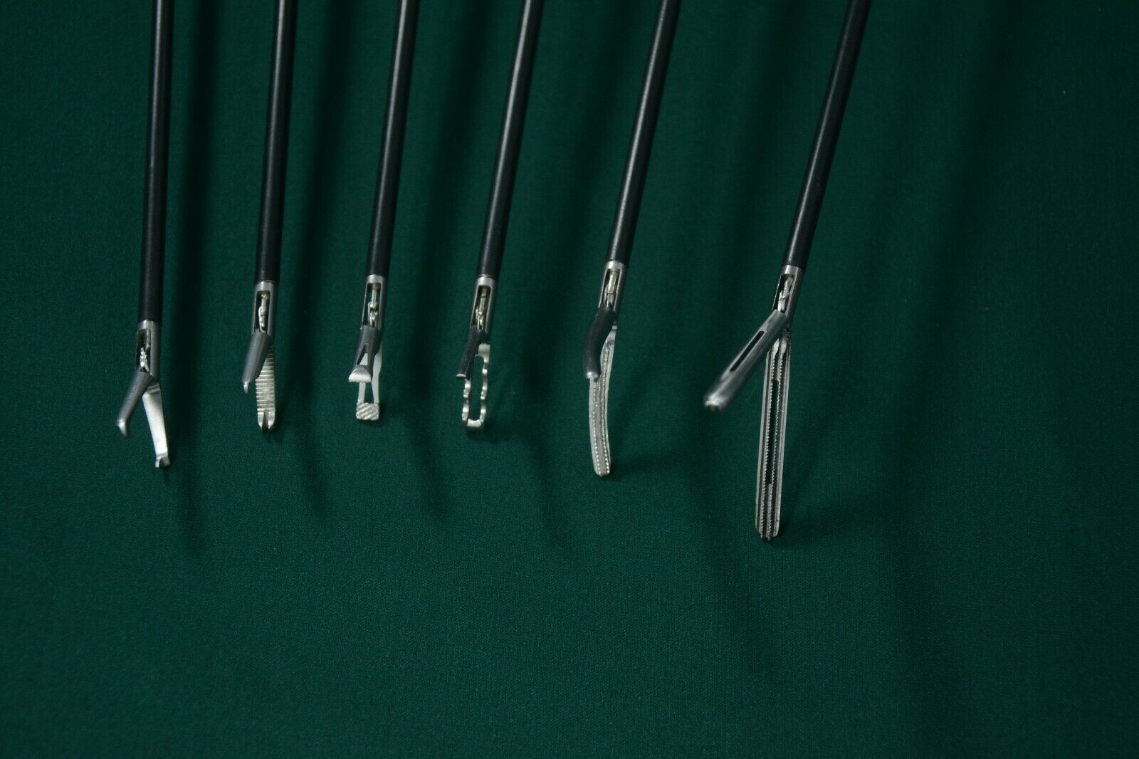 Laparoscopic Hunter Bowel Debakey Curved Babcock Grasper Surgical