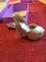 Just the Right Shoe by Raine Silver Cloud #25007 With Original Box Dated... - $52.99