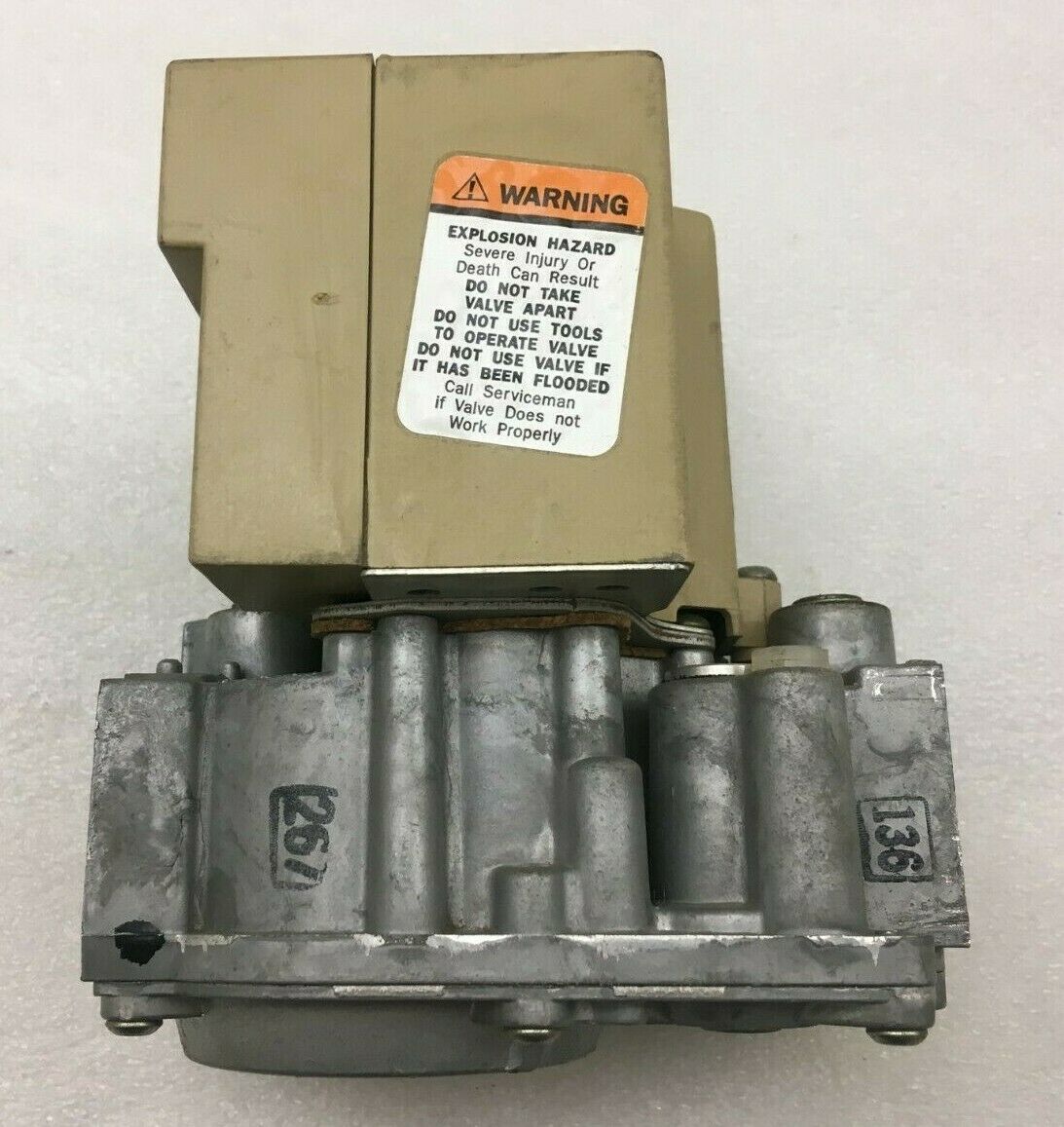 Honeywell SV9500M 2682 Smart Gas Valve HQ1009093HW used + FREE shipping